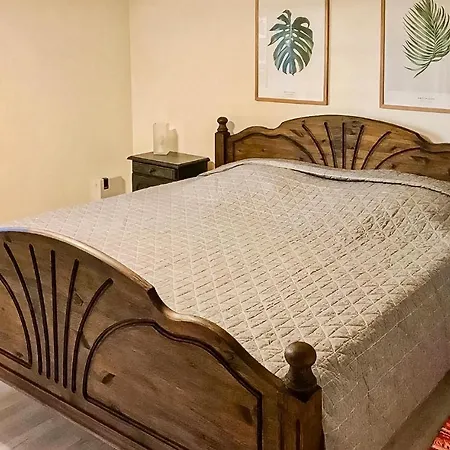 Beautiful In W/ Wifi And 2 Bedrooms *